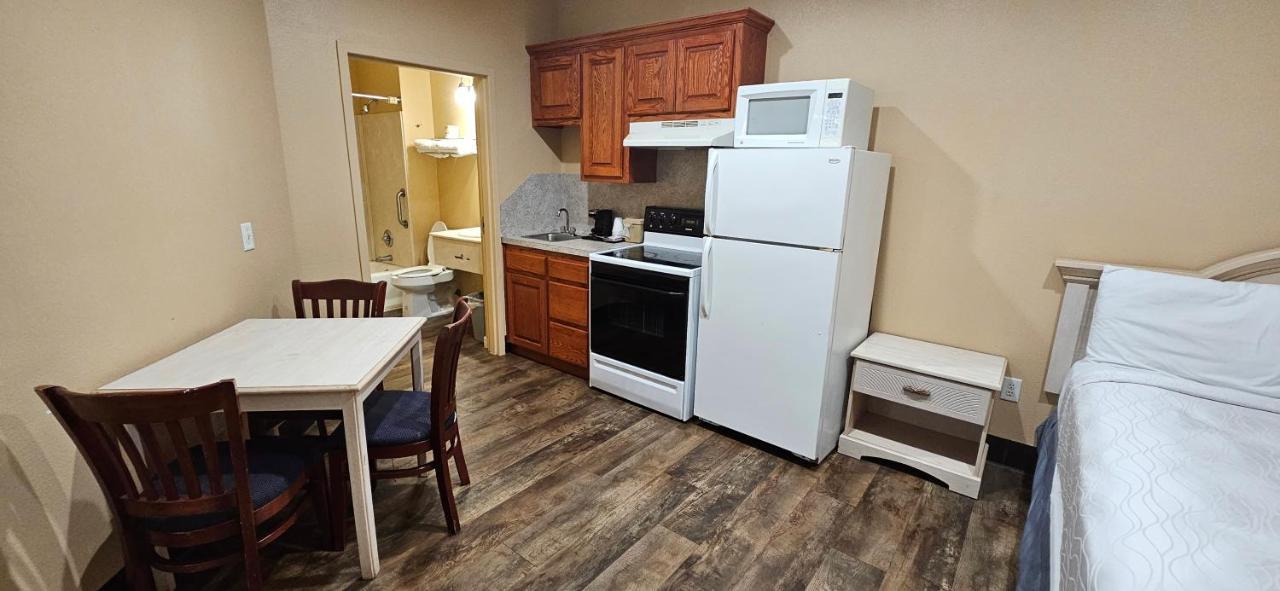 Weston Inn & Suites Rusk Extérieur photo