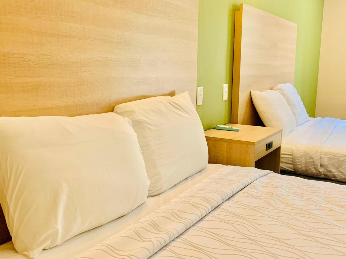 Weston Inn & Suites Rusk Extérieur photo