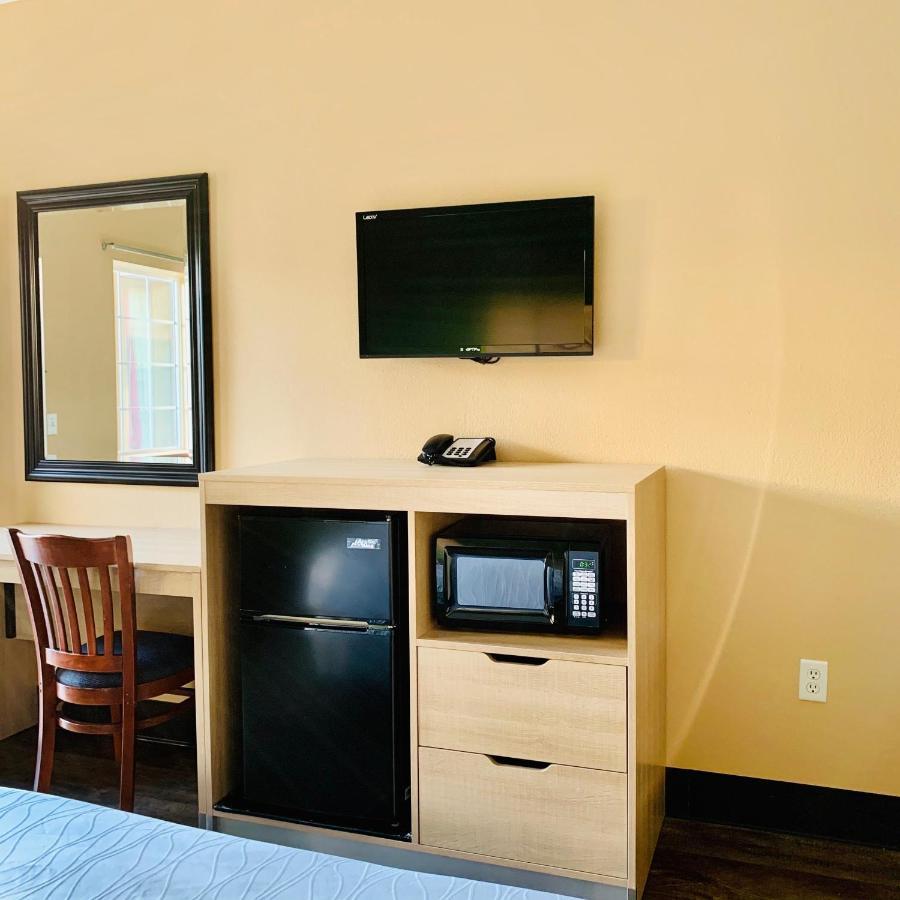 Weston Inn & Suites Rusk Extérieur photo