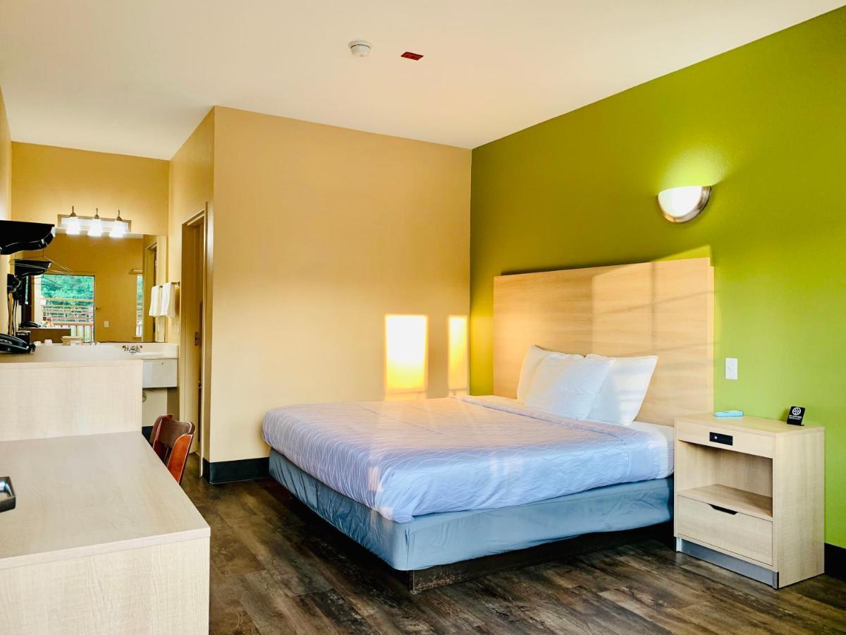 Weston Inn & Suites Rusk Extérieur photo