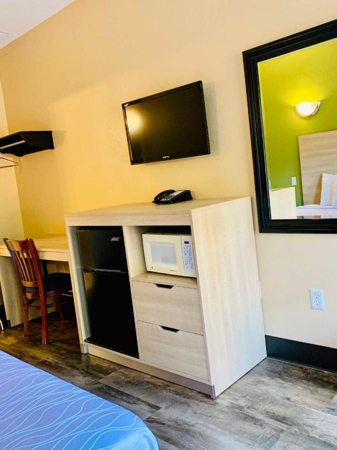 Weston Inn & Suites Rusk Extérieur photo